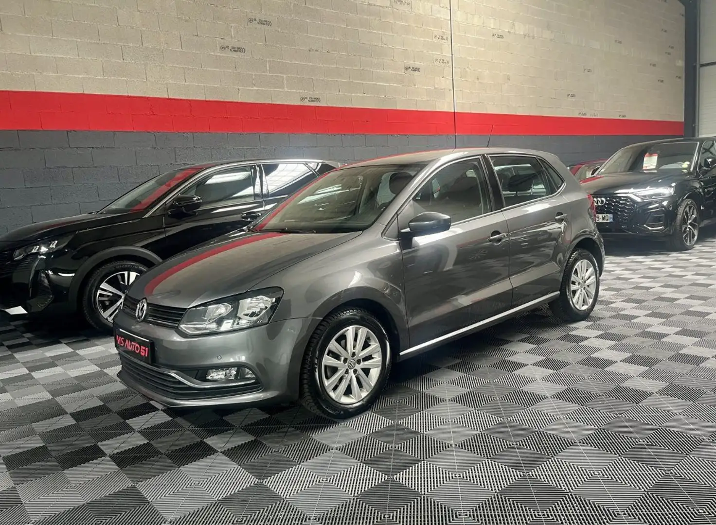 Volkswagen Polo 1.4 TDI 90CH bluemotion CONFORTLINE - 1