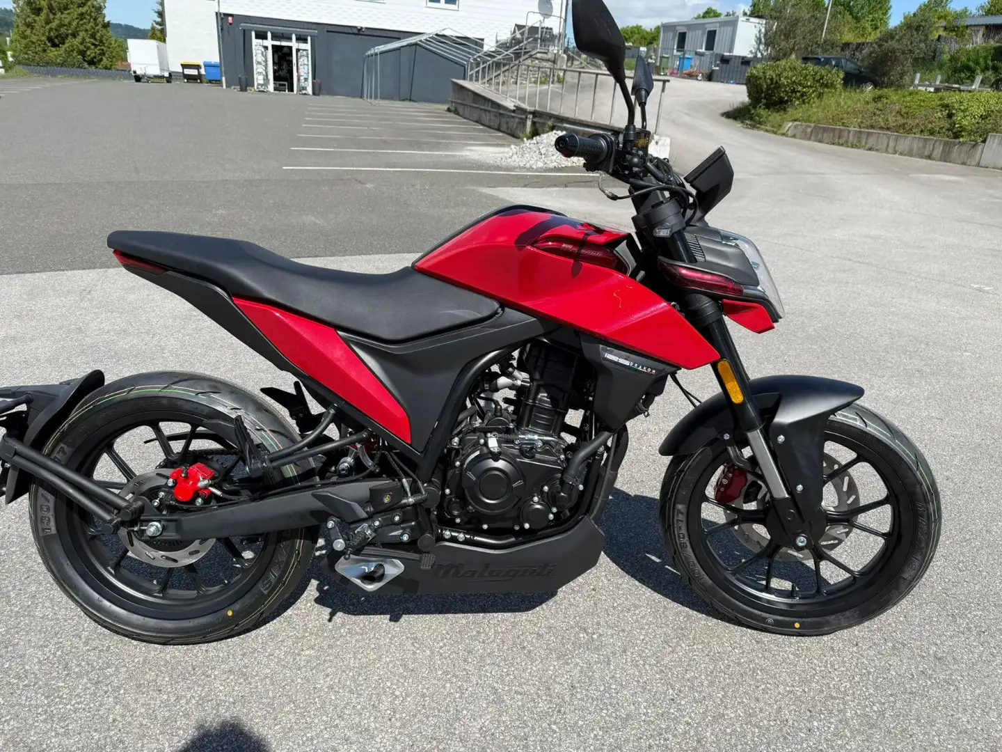 Malaguti Drakon 125  ABS Sondermodell 4 Jahre Garantie Rot - 1