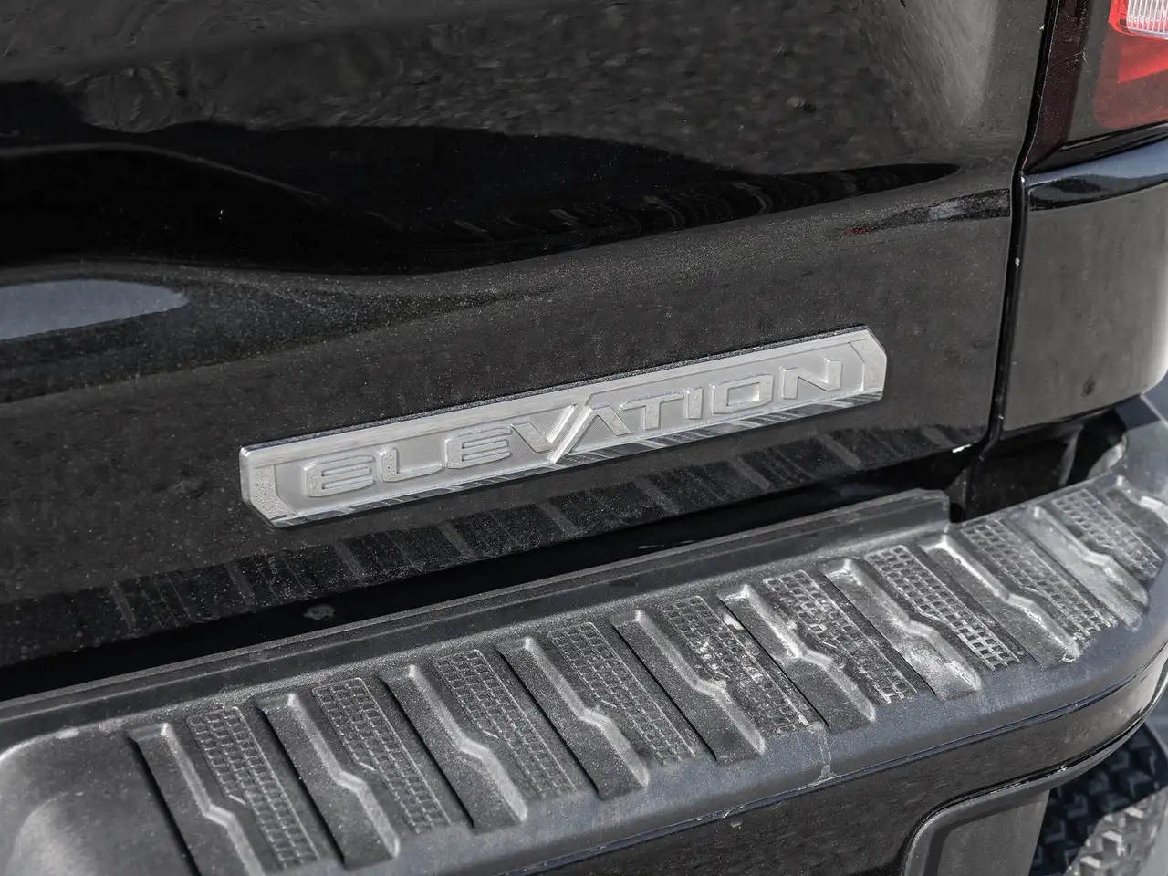 GMC Sierra 1500 fotografie GMC Sierra 1500