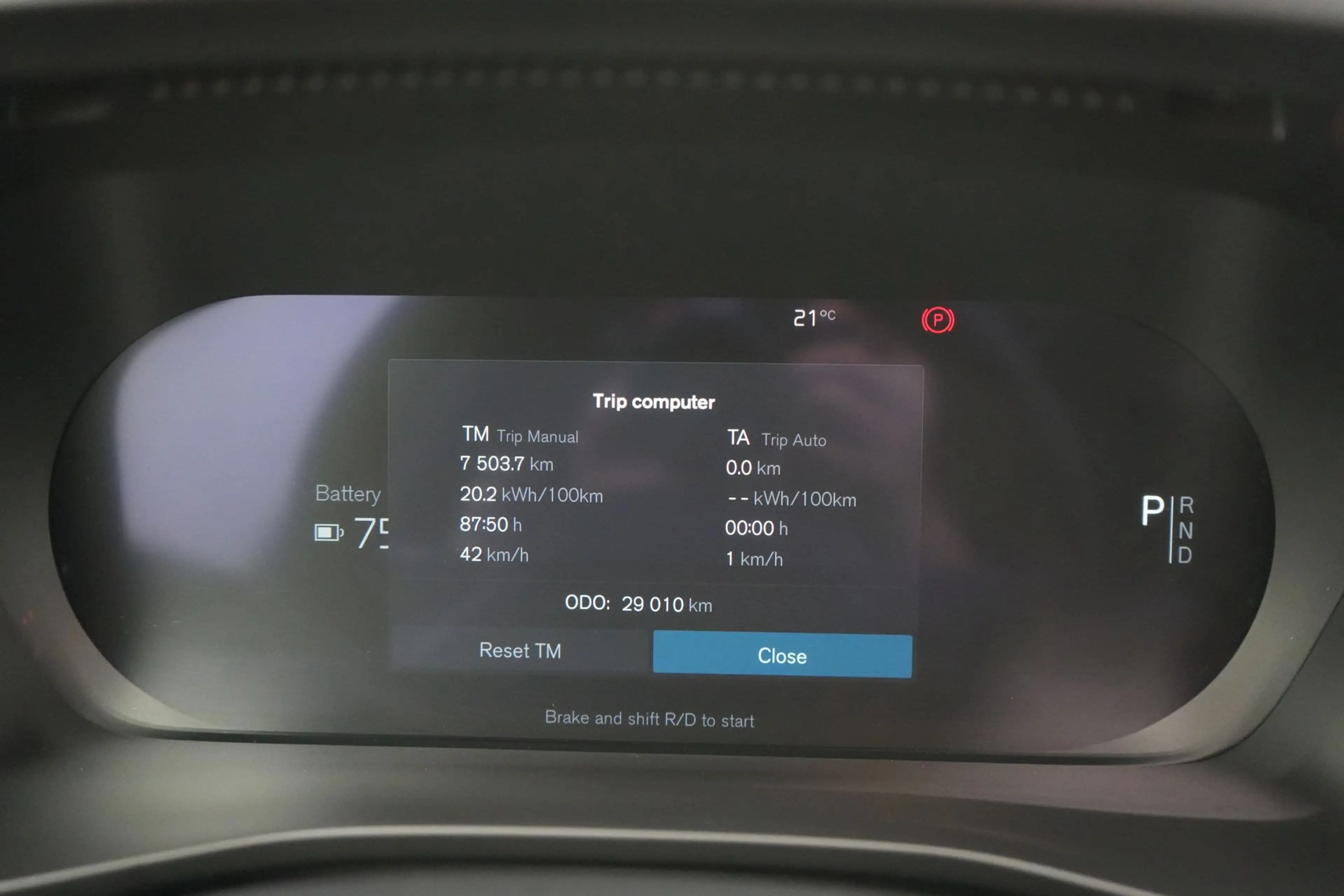Volvo C40 Recharge Twin Launch Ed. LEDER/ALCANTARA LED GPS P — photo 14
