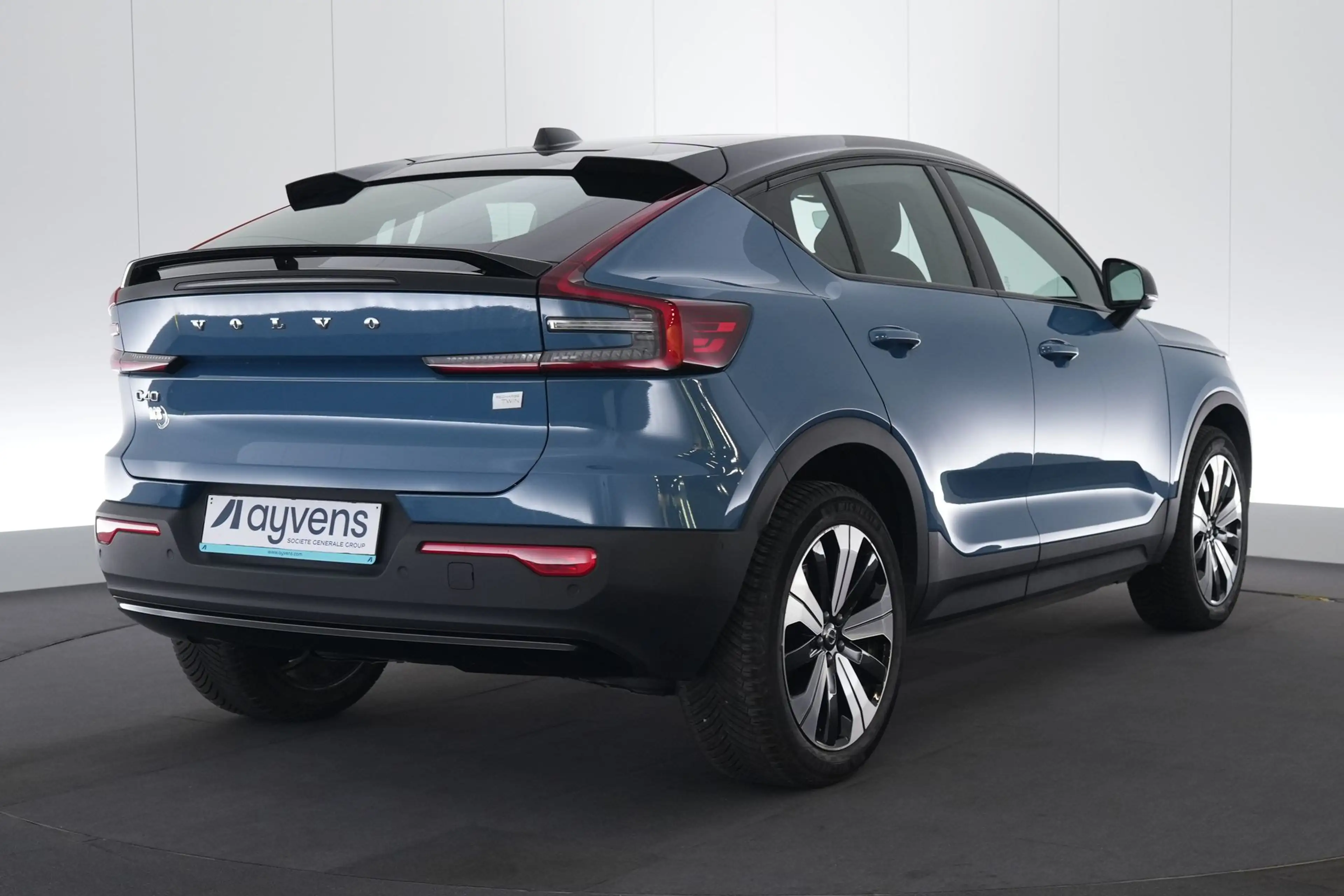 Volvo C40 Recharge Twin Launch Ed. LEDER/ALCANTARA LED GPS P — photo 7