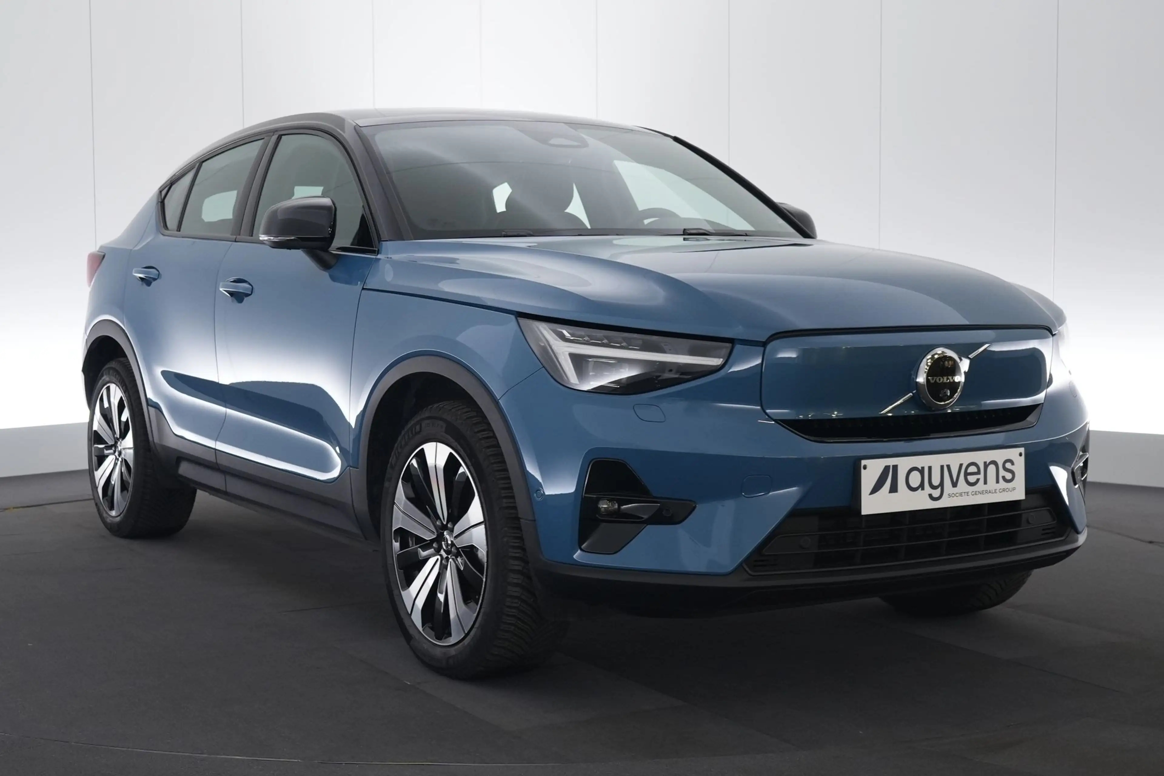 Volvo C40 Recharge Twin Launch Ed. LEDER/ALCANTARA LED GPS P — photo 3