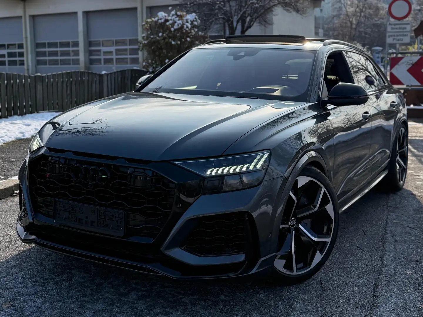 Audi RS Q8 4.0 TFSI quattro Grau - 1
