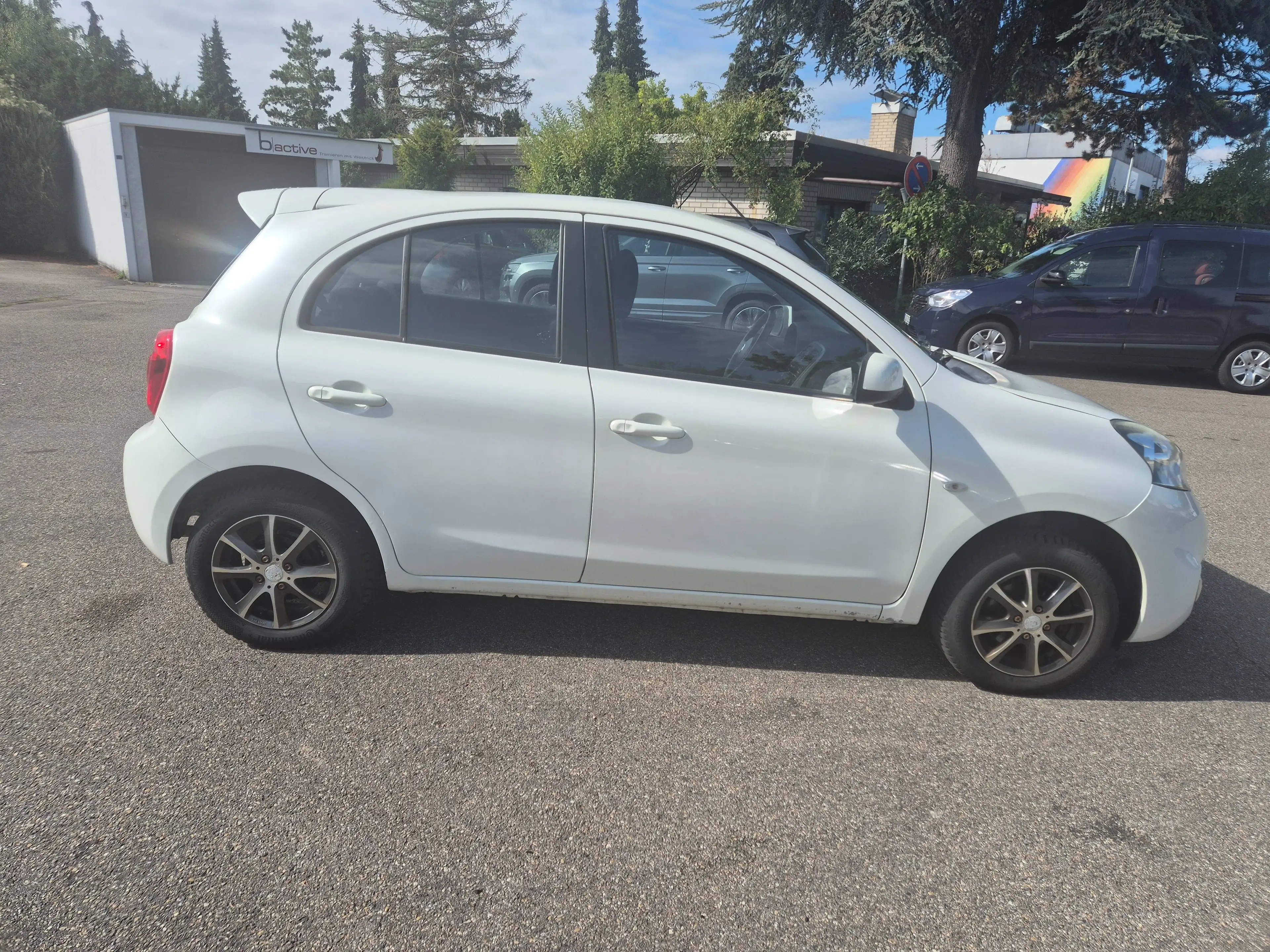 Nissan Micra Visia First — photo 12