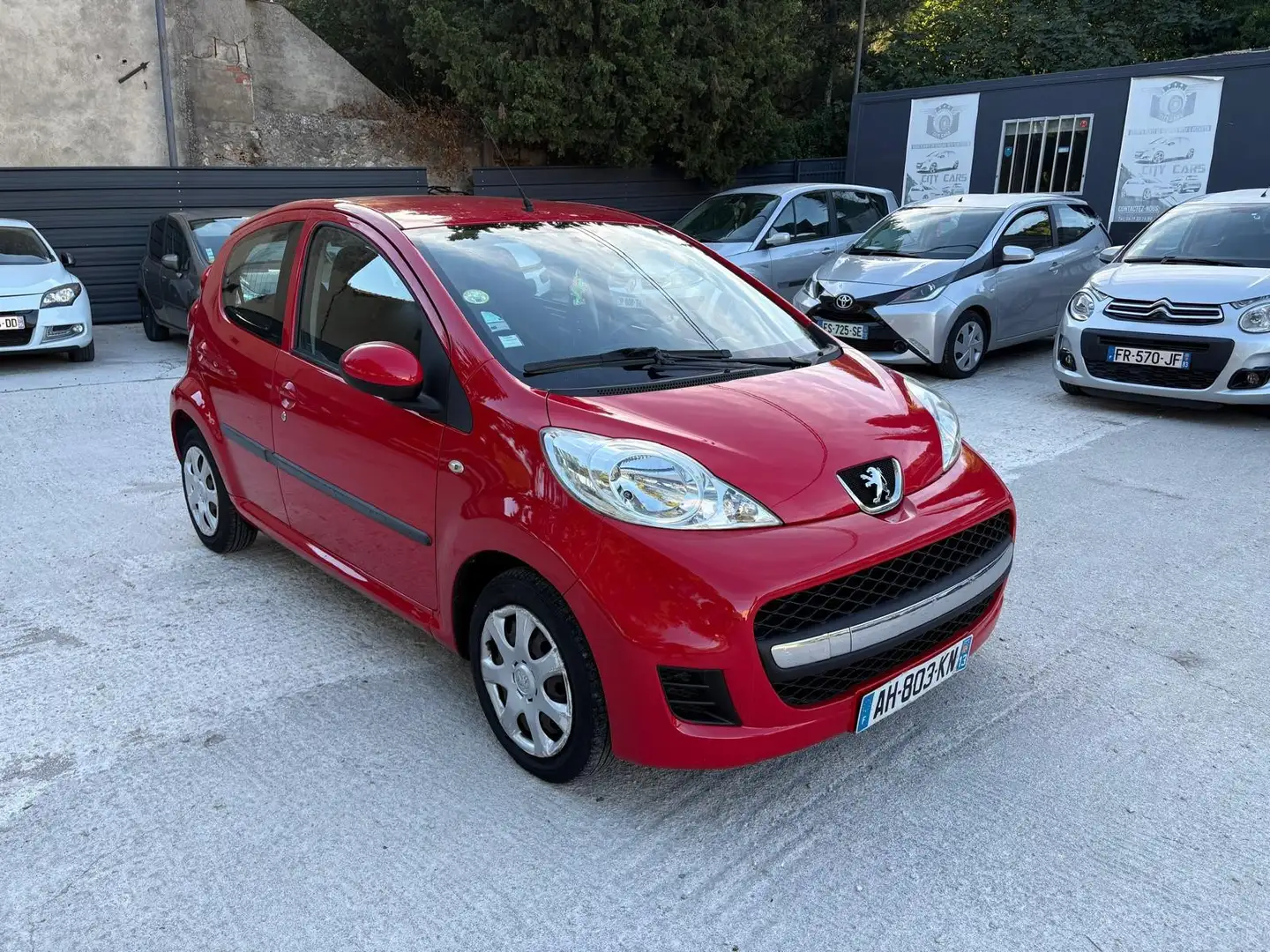Peugeot 107 Trendy Rouge - 1