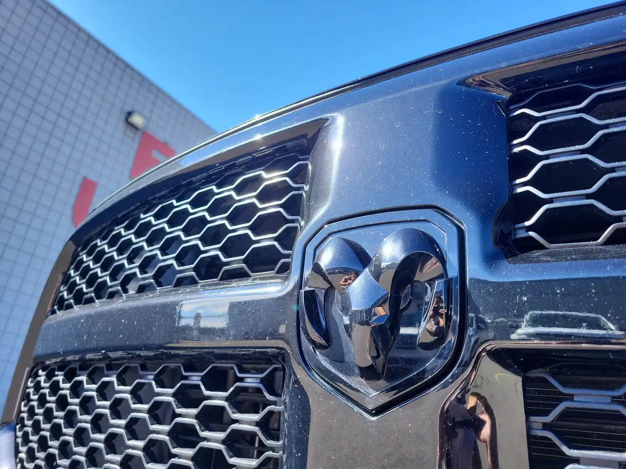 RAM 1500 снимка RAM 1500