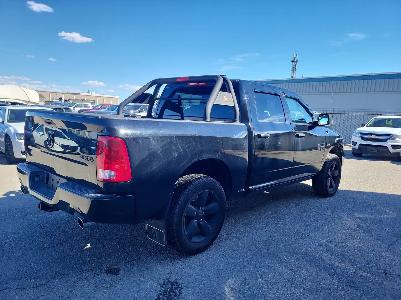 RAM 1500 снимка RAM 1500