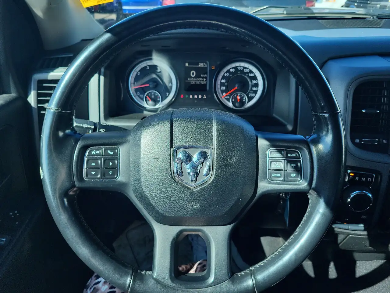 RAM 1500 снимка RAM 1500