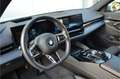 BMW 540 5 Serie Touring 540d xDrive M Sport Automaat / Pan Grijs - thumbnail 9
