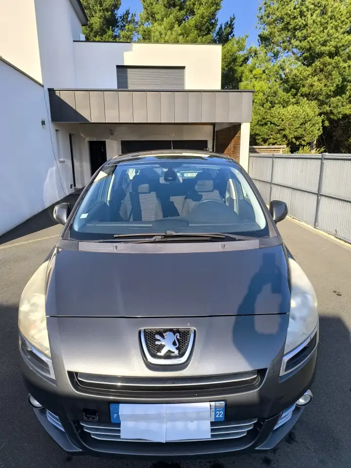 Peugeot 5008 1.6 HDI 110 FAP BMP6 BUSINESS VU