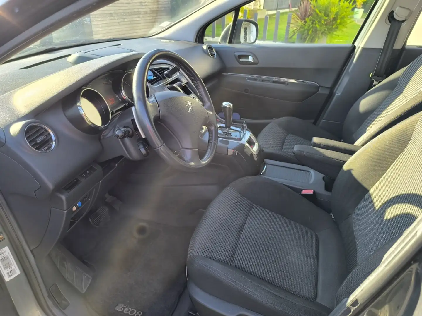 Peugeot 5008 5008 1.6 HDI 110 FAP BMP6 BUSINESS VU - 2