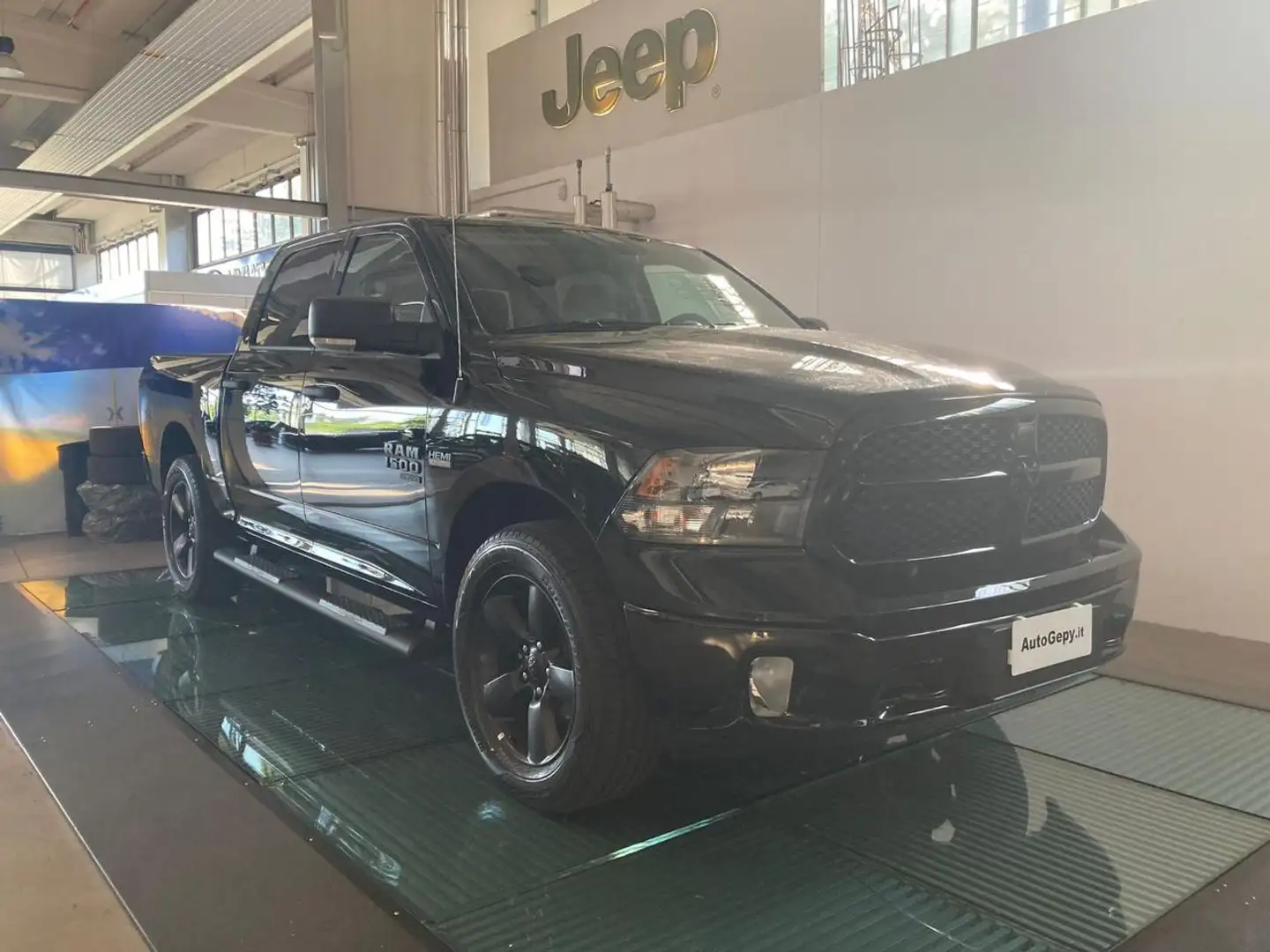 RAM 1500 DS CLASSIC 5700 V8 -GPL +IVA -PREZZO REALE Fekete - 1