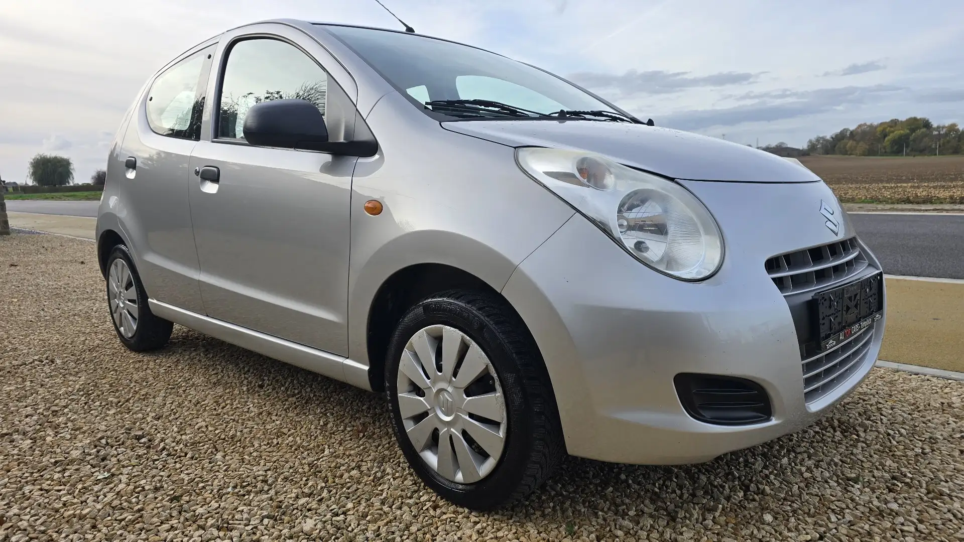 Suzuki Alto Alto 1.0i GL Airco Fashion Line 85.500 KM ! ! ! ! Gris - 2