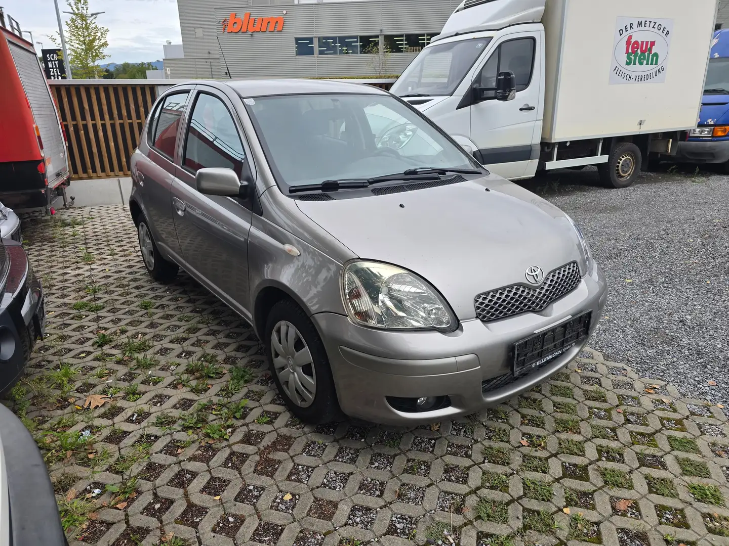 Toyota Yaris Mit Klima nur Export Grau - 2