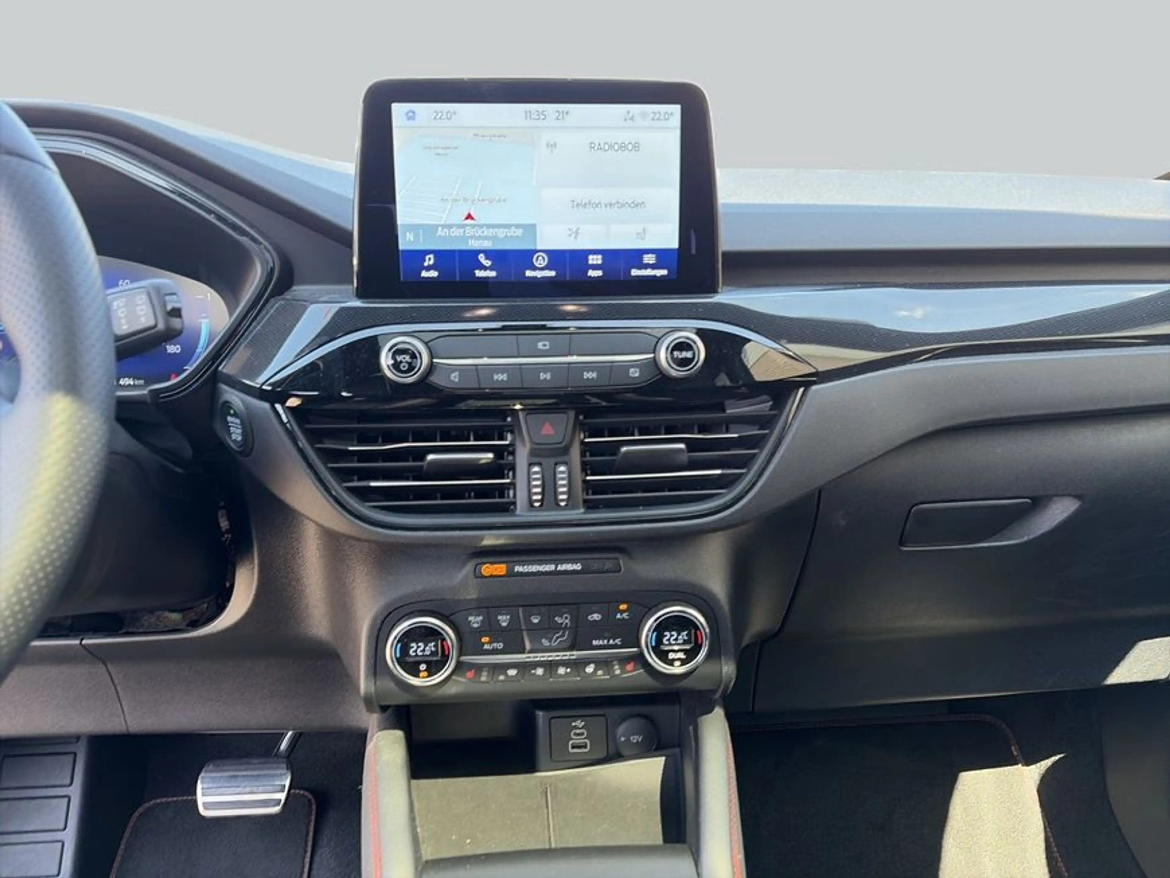 Ford Kuga 2.5 Duratec PHEV ST-LINE X — photo 15