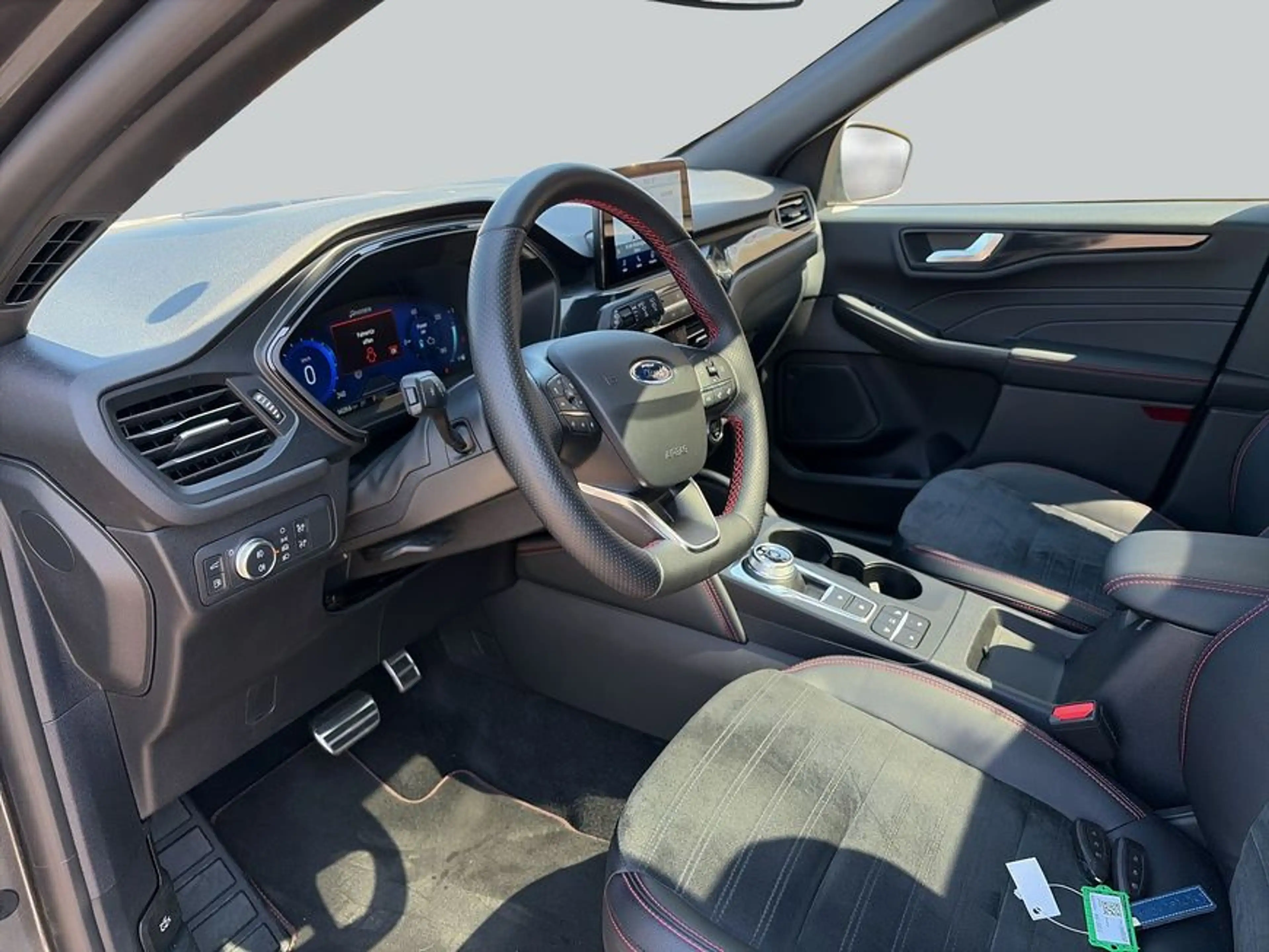 Ford Kuga 2.5 Duratec PHEV ST-LINE X — photo 10