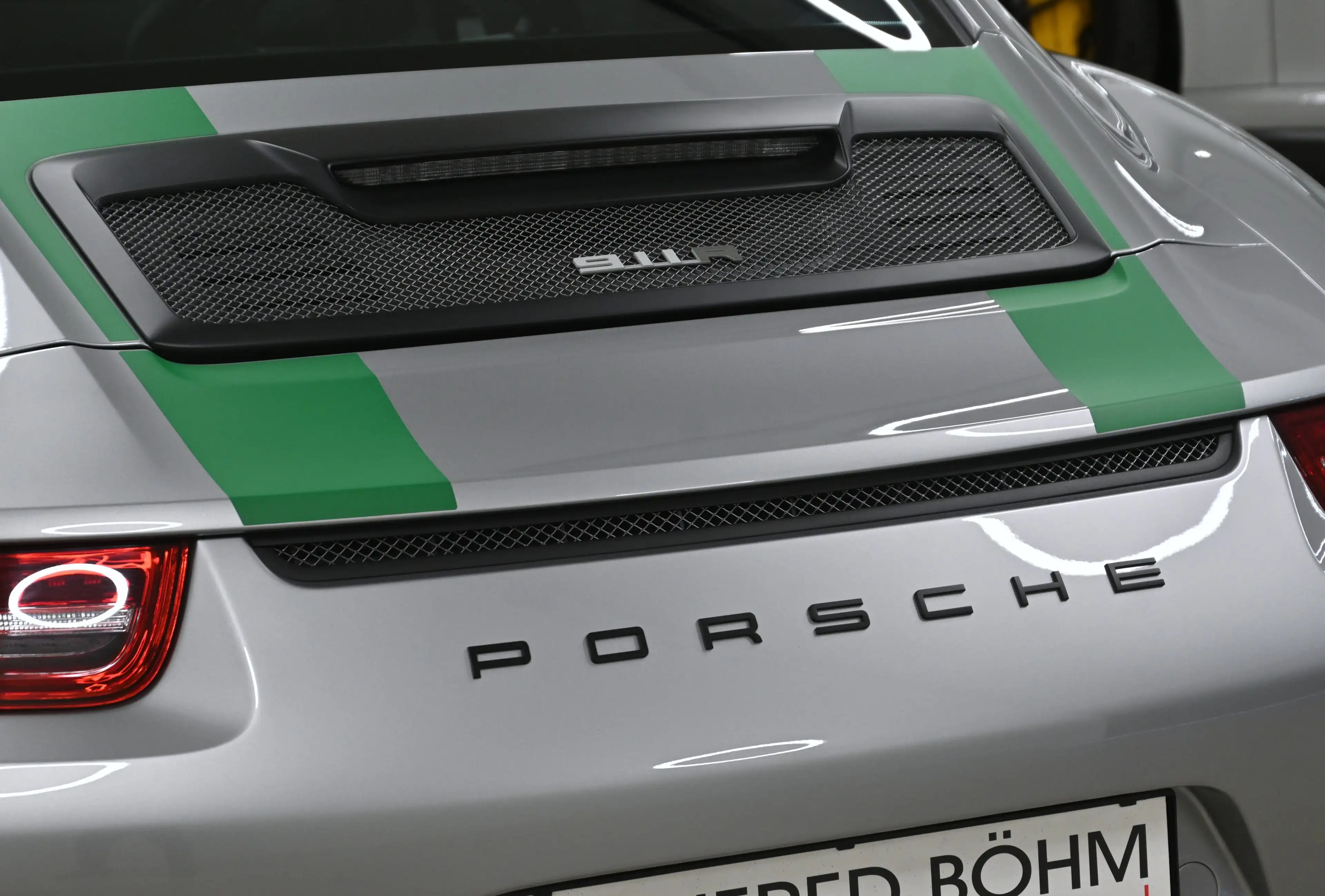 Porsche 911 911 R Nr. 676/991 — photo 15