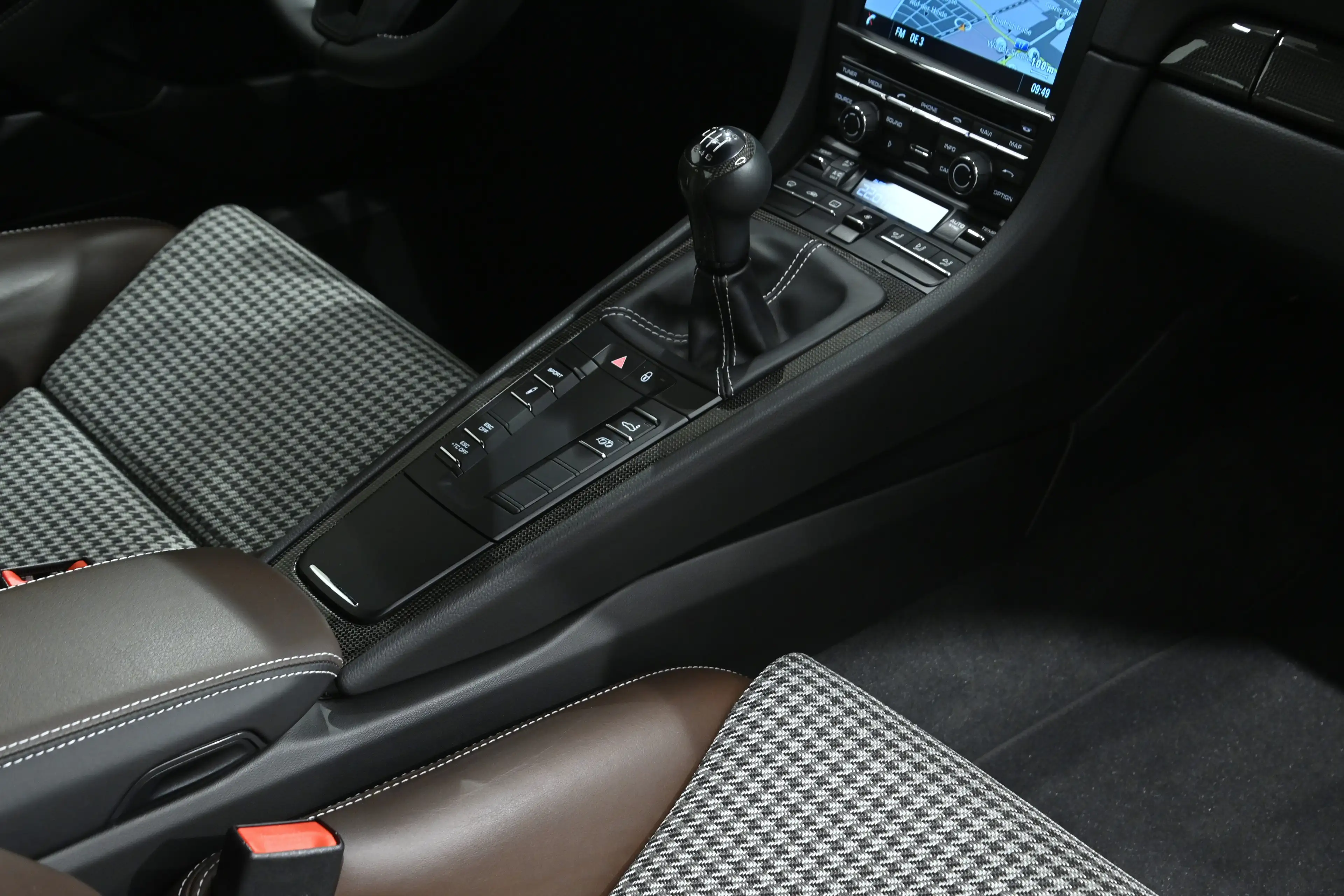 Porsche 911 911 R Nr. 676/991 — photo 6