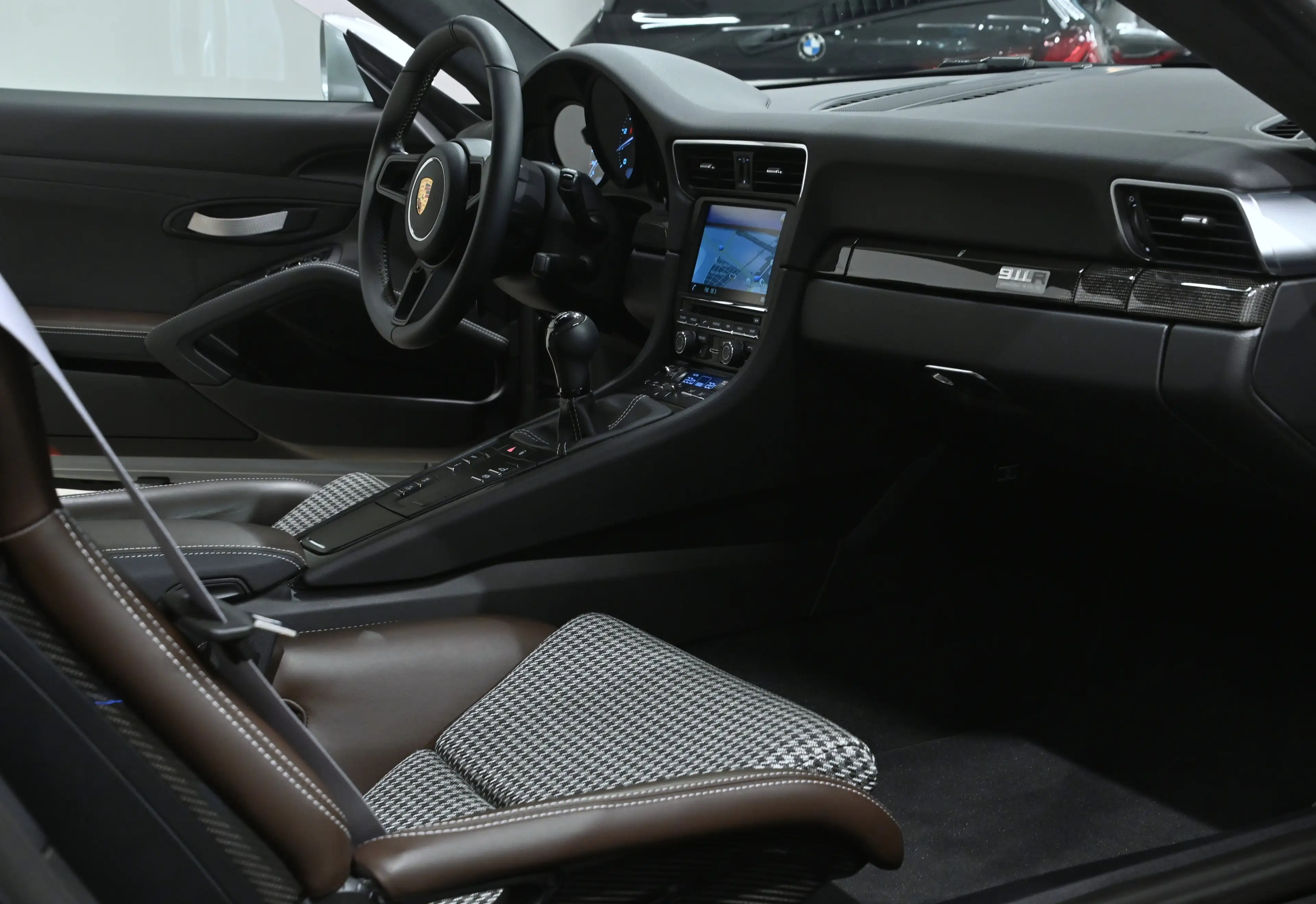 Porsche 911 911 R Nr. 676/991 — photo 3