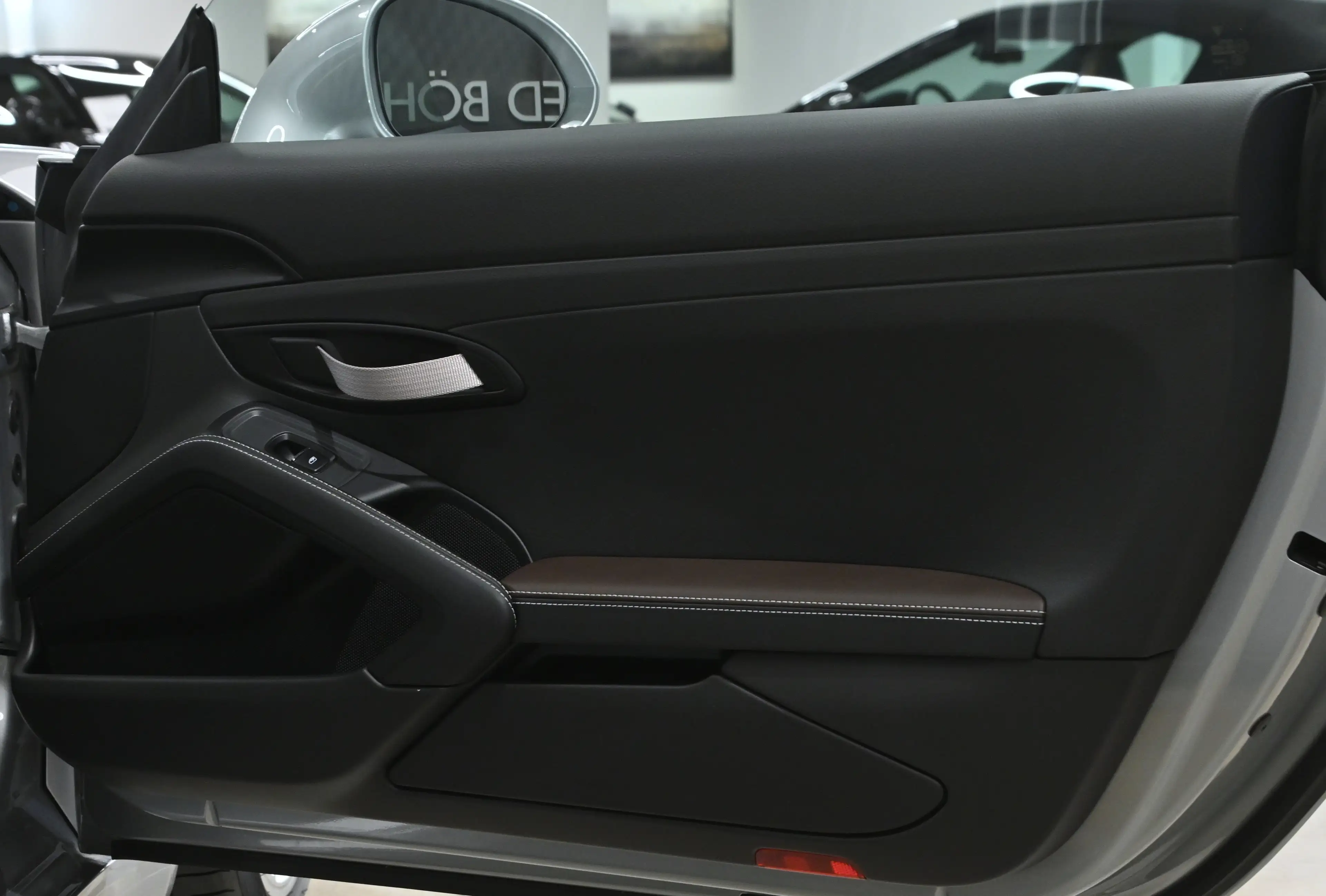 Porsche 911 911 R Nr. 676/991 — photo 5