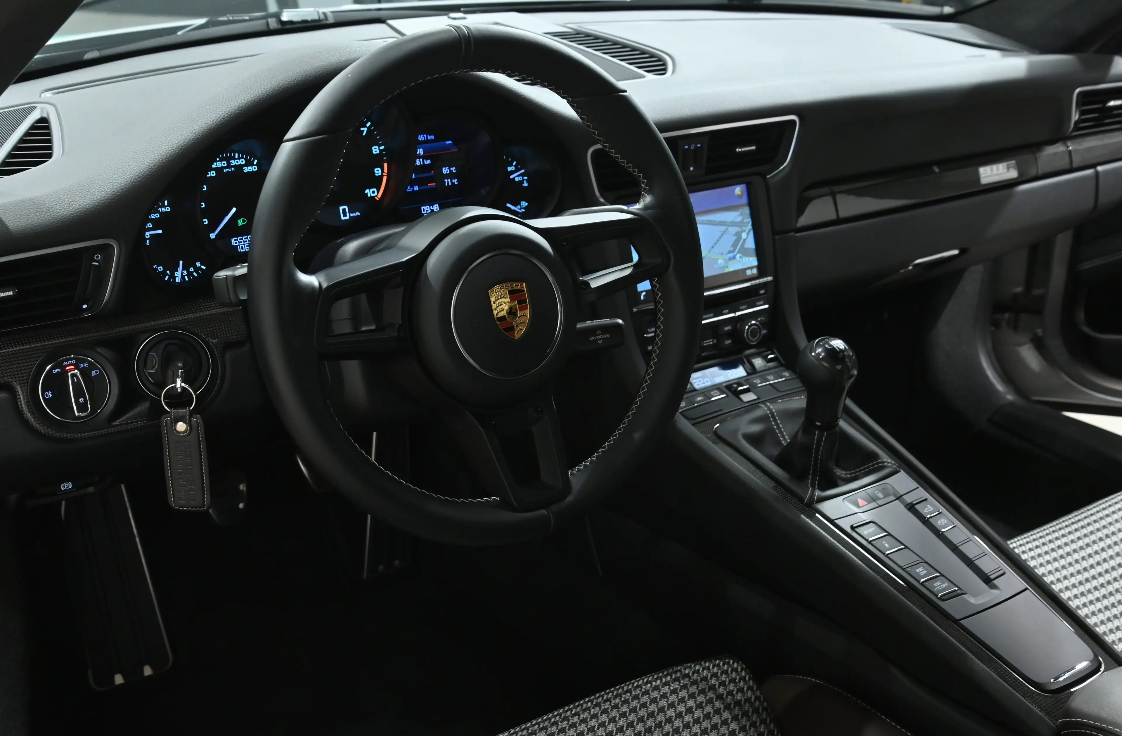 Porsche 911 911 R Nr. 676/991 — photo 4