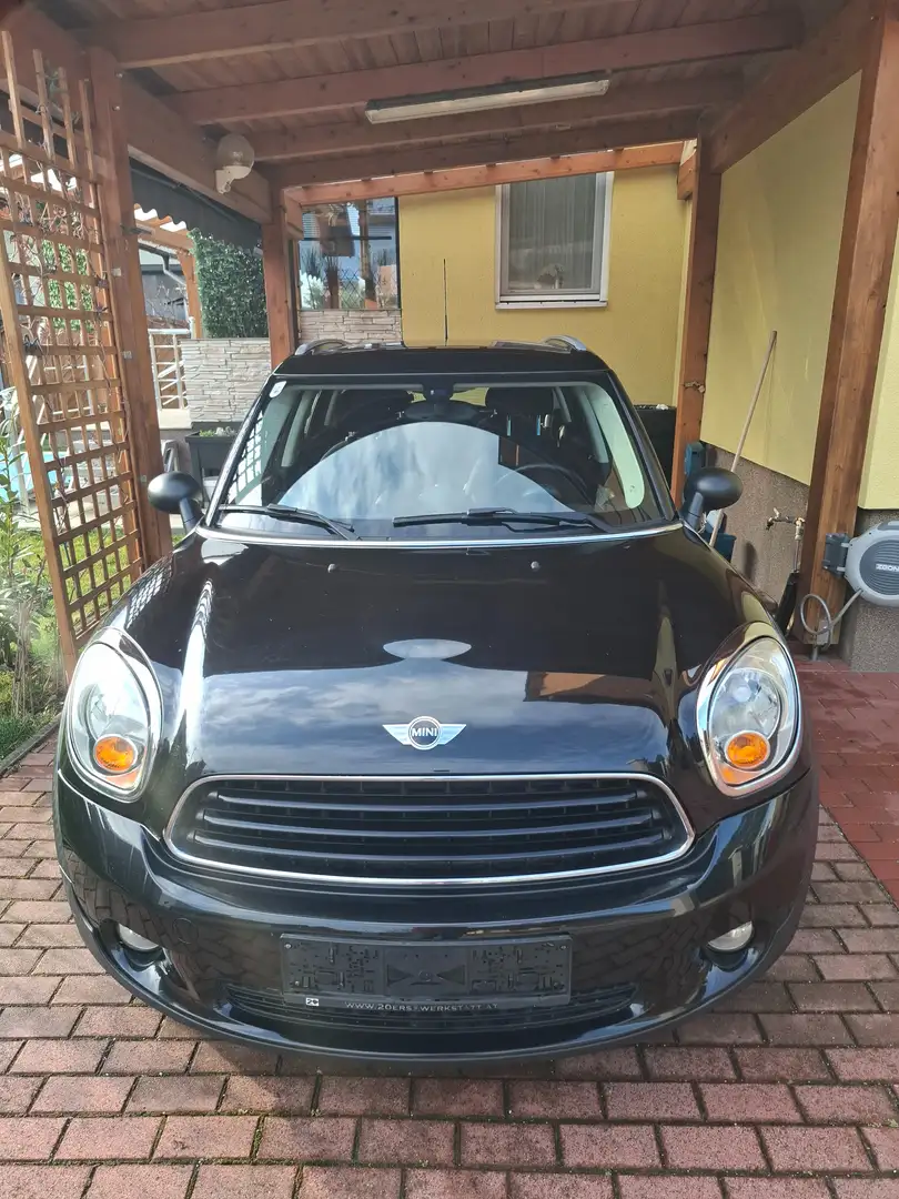 MINI Countryman D 1,6 d Schwarz - 1