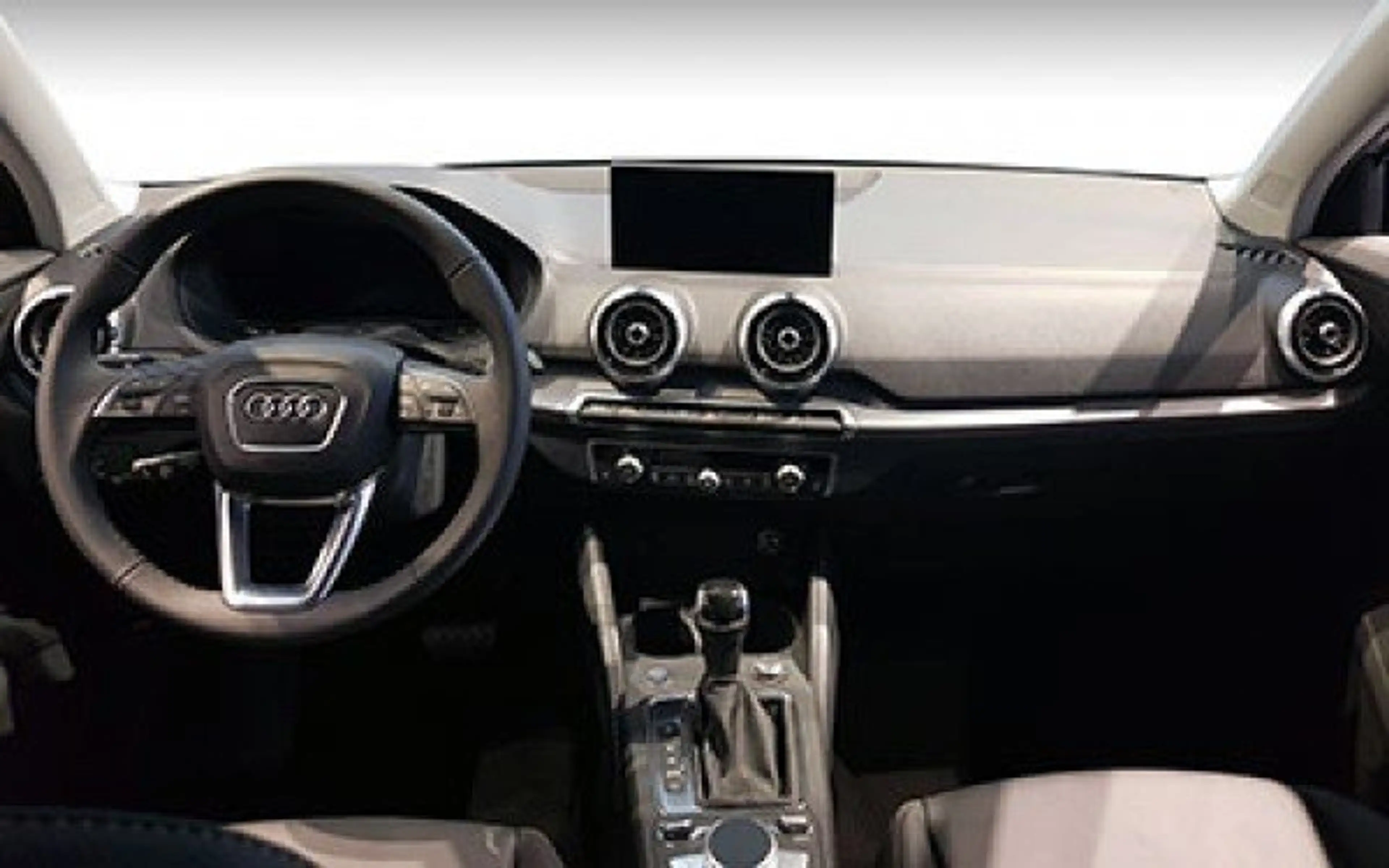 Audi SQ2 TFSI stronic Nachlass 22%* Besteller — photo 9