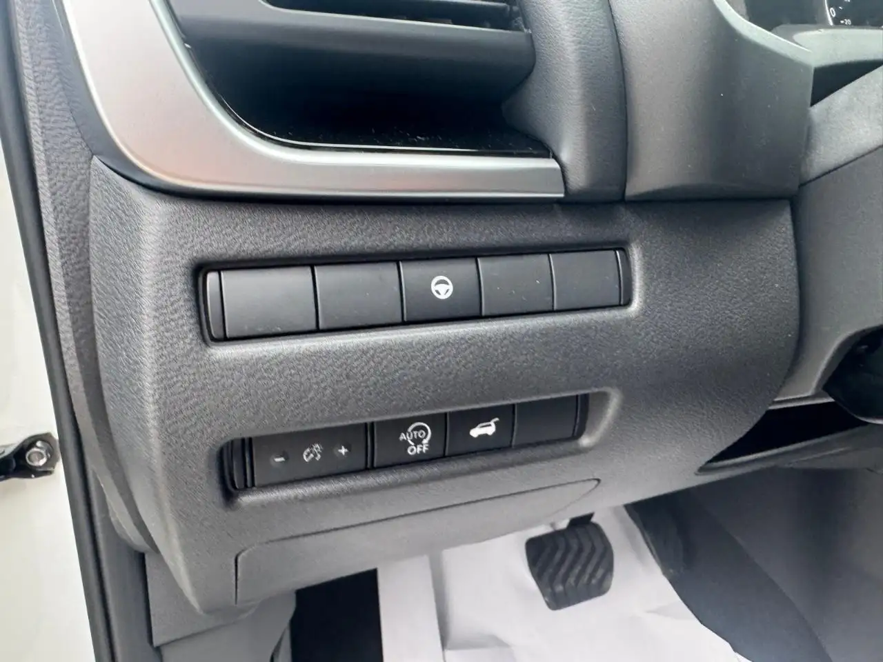 Nissan Rogue fotografie Nissan Rogue