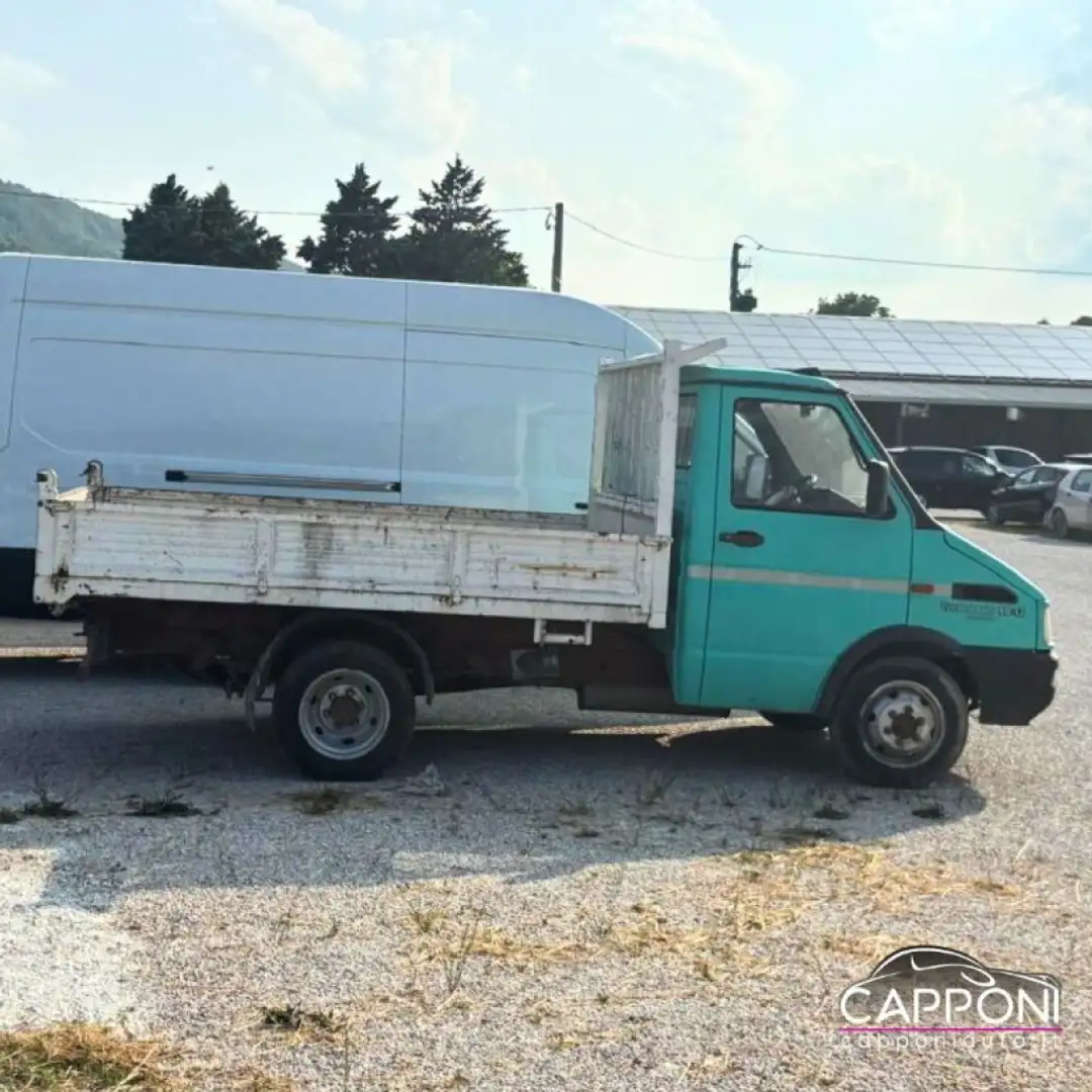 Iveco Daily 35.12 2.8 TDI ribaltabile trilaterale Verde - 1