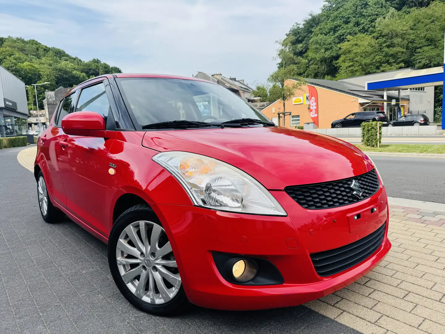 Suzuki Swift Swift 1.3 DDiS GL Rouge - 2