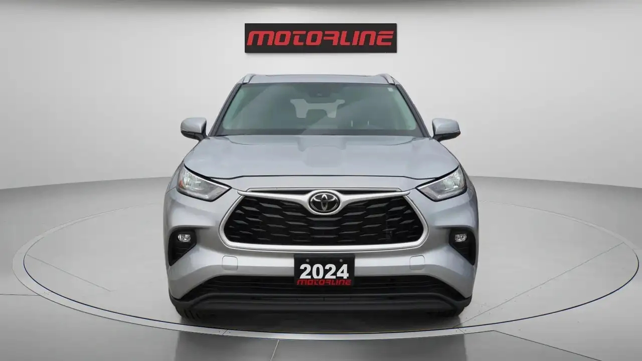 Toyota Highlander снимка Toyota Highlander