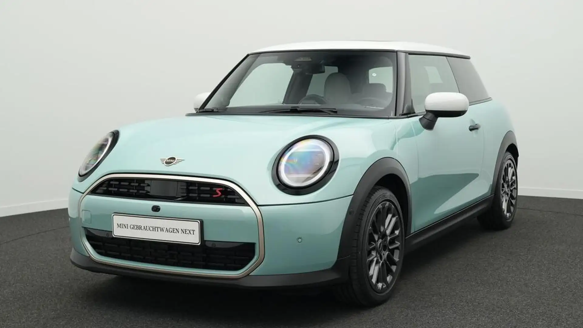 MINI Cooper S Favoured Trim Verde - 1