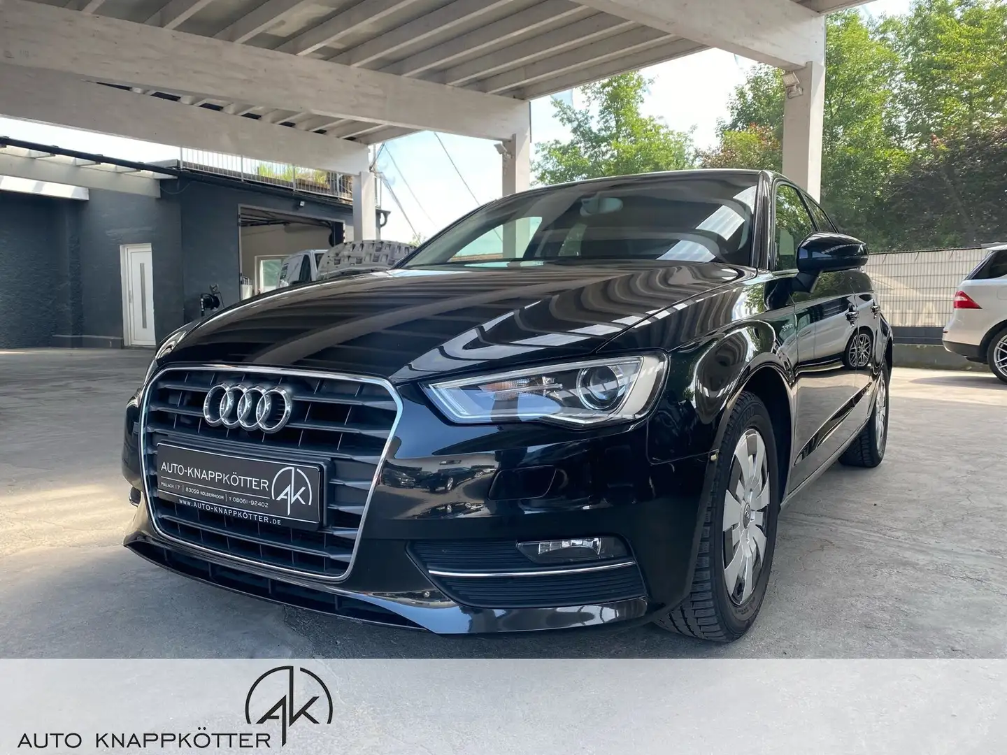 Audi A3 A3 Sportback 1.4 TFSI Attraction g-tron CNG/Klima/ Чёрный - 2