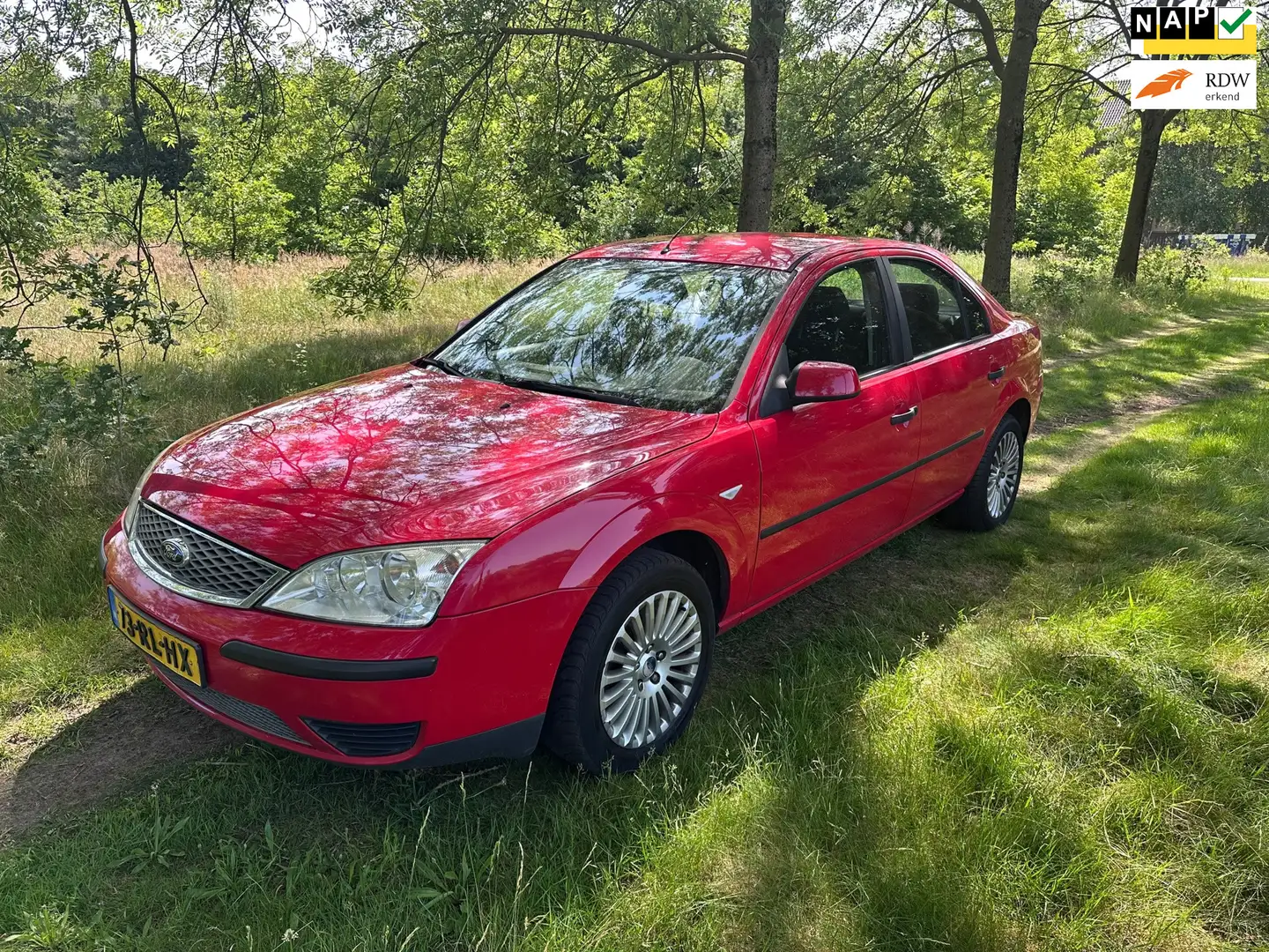 Ford Mondeo 1.8-16V Ambiente apk t/m 08-01-2026 Rood - 1
