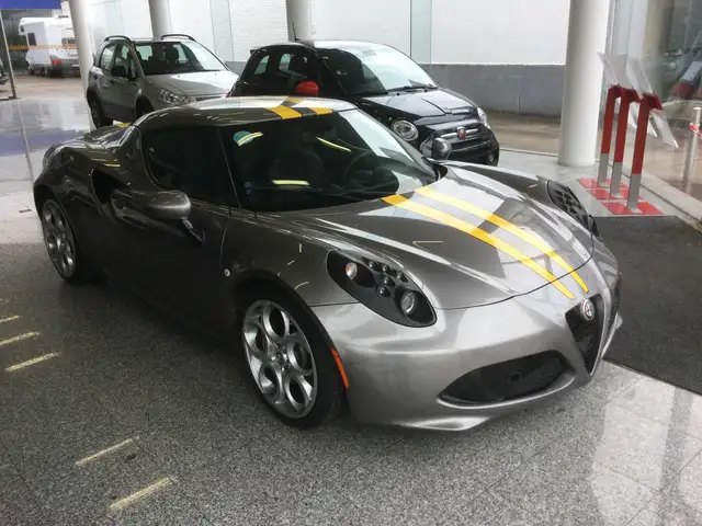 Alfa Romeo 4C 4C 1.7 TBi