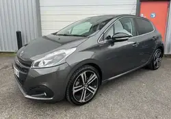 Peugeot 208 1.2 puretech 110 cv gt line