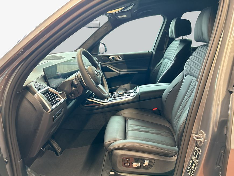 BMW X7 xDrive40d 259 kW, 5-türig (Diesel) — photo 11