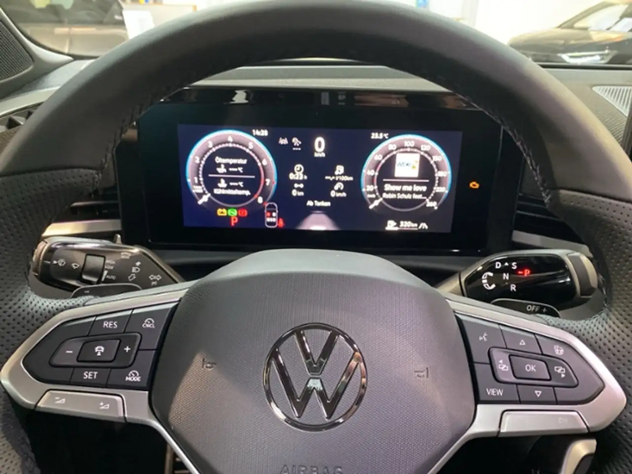 Volkswagen T-Roc R-Line 1.5 eTSI AHK EasyOpen AppConnect Kamera, миниатюра 14