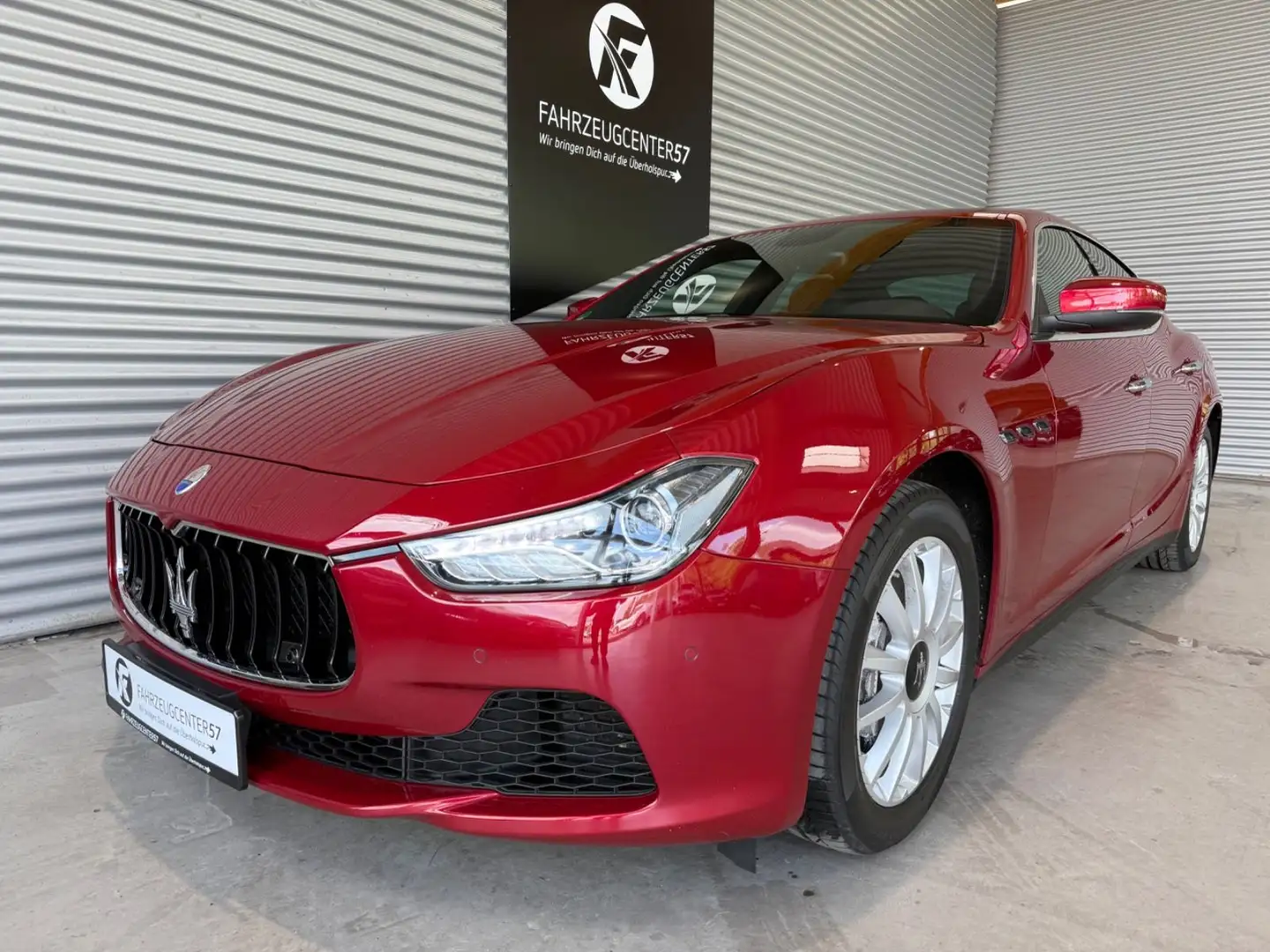 Maserati Ghibli 3.0 V6 /BOWERS&WILKINS/RFK/DEUTSCHE EZ Rood - 2