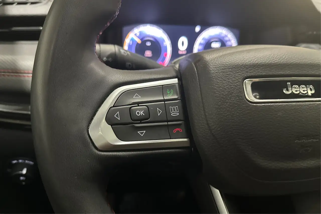Jeep Compass снимка Jeep Compass