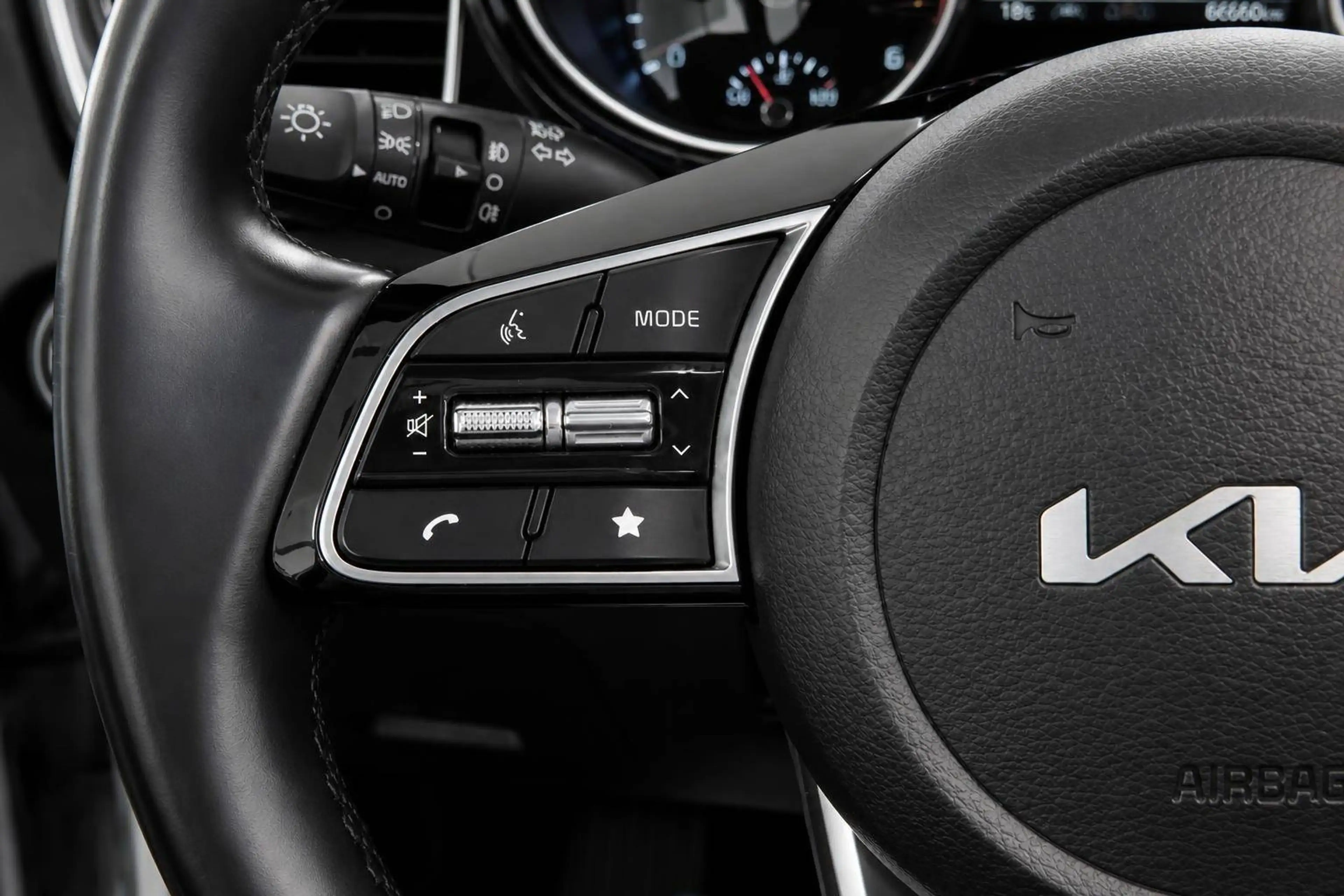 Kia Ceed / cee'd Vision — photo 15