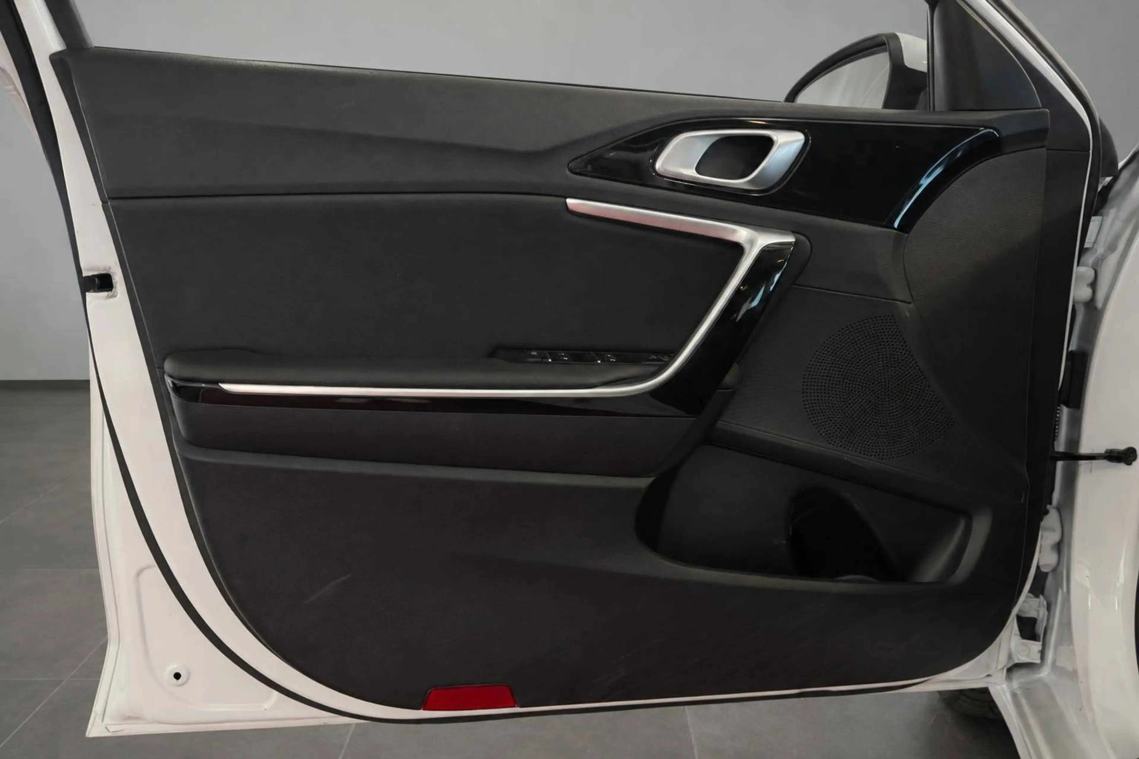 Kia Ceed / cee'd Vision — photo 11