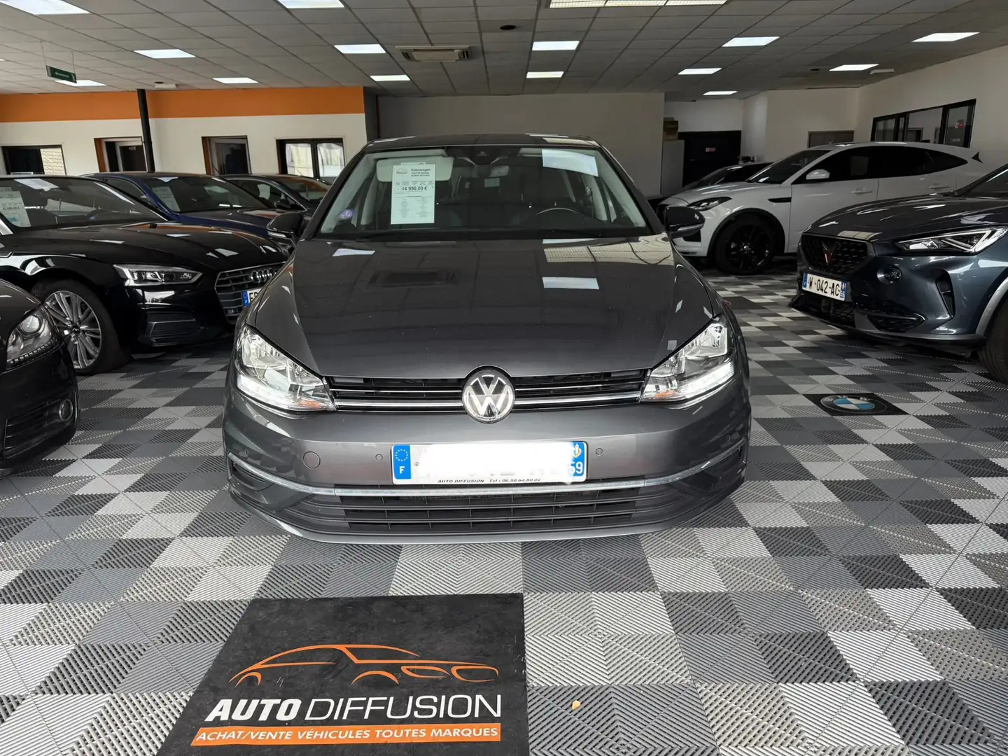 Volkswagen Golf IQ.DRIVE Start-Stop Gris - 1