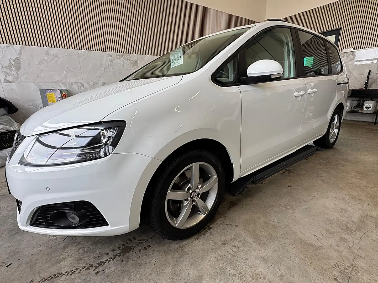 SEAT Alhambra Business 2,0 TDI Tempomat, AHK schwenkbar, Temp... Weiß - 2