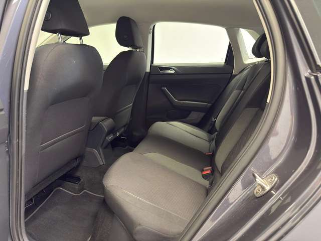 Volkswagen Polo — photo 15