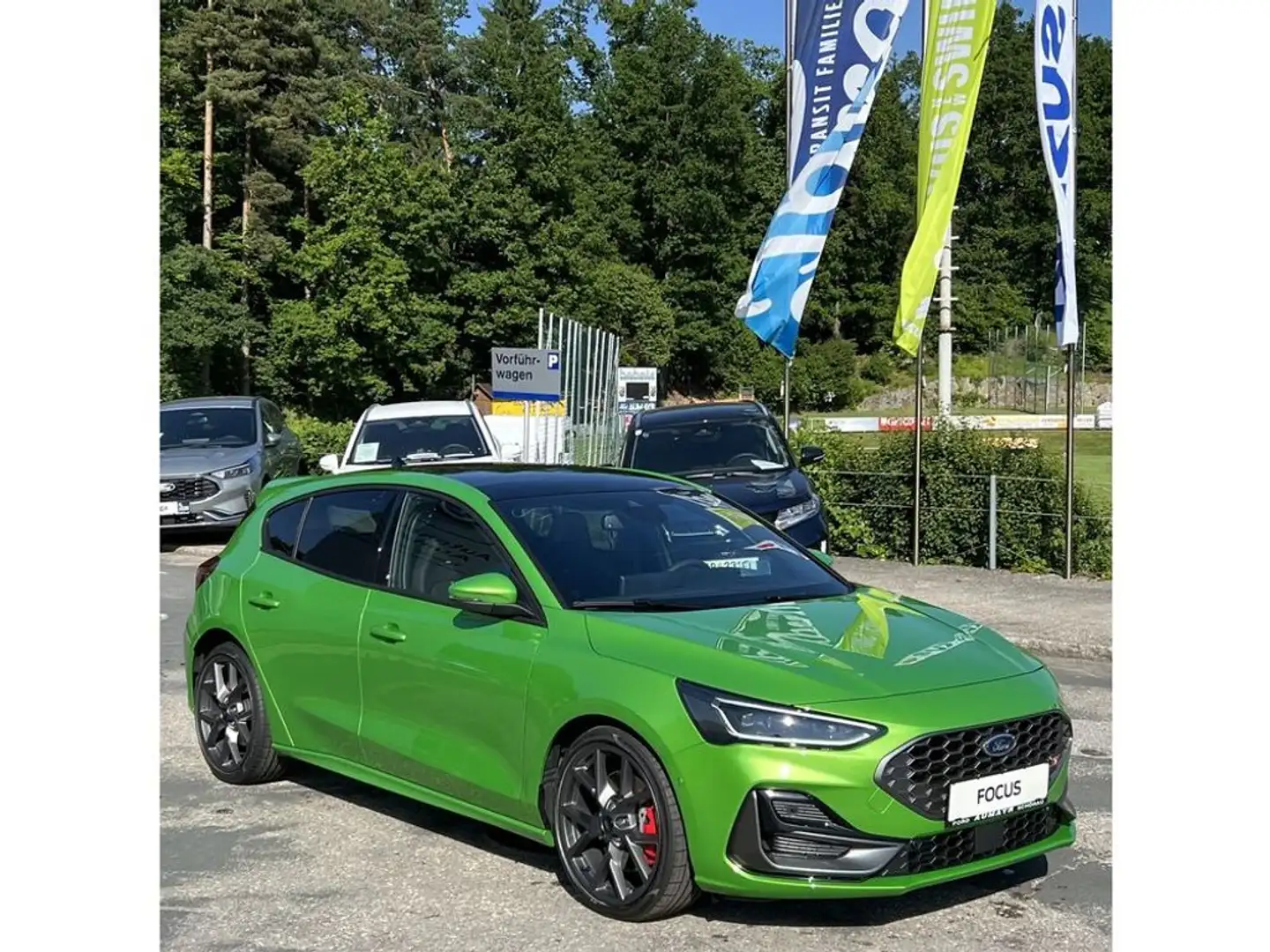 Ford Focus 2,3 EcoBoost ST X Aut. Verde - 2