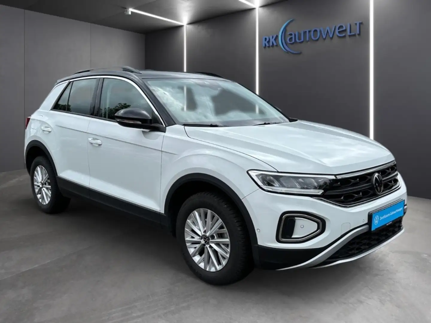 Volkswagen T-Roc Life 1.0 TSI LED Navi Climatronic Sitzheizung Weiß - 2