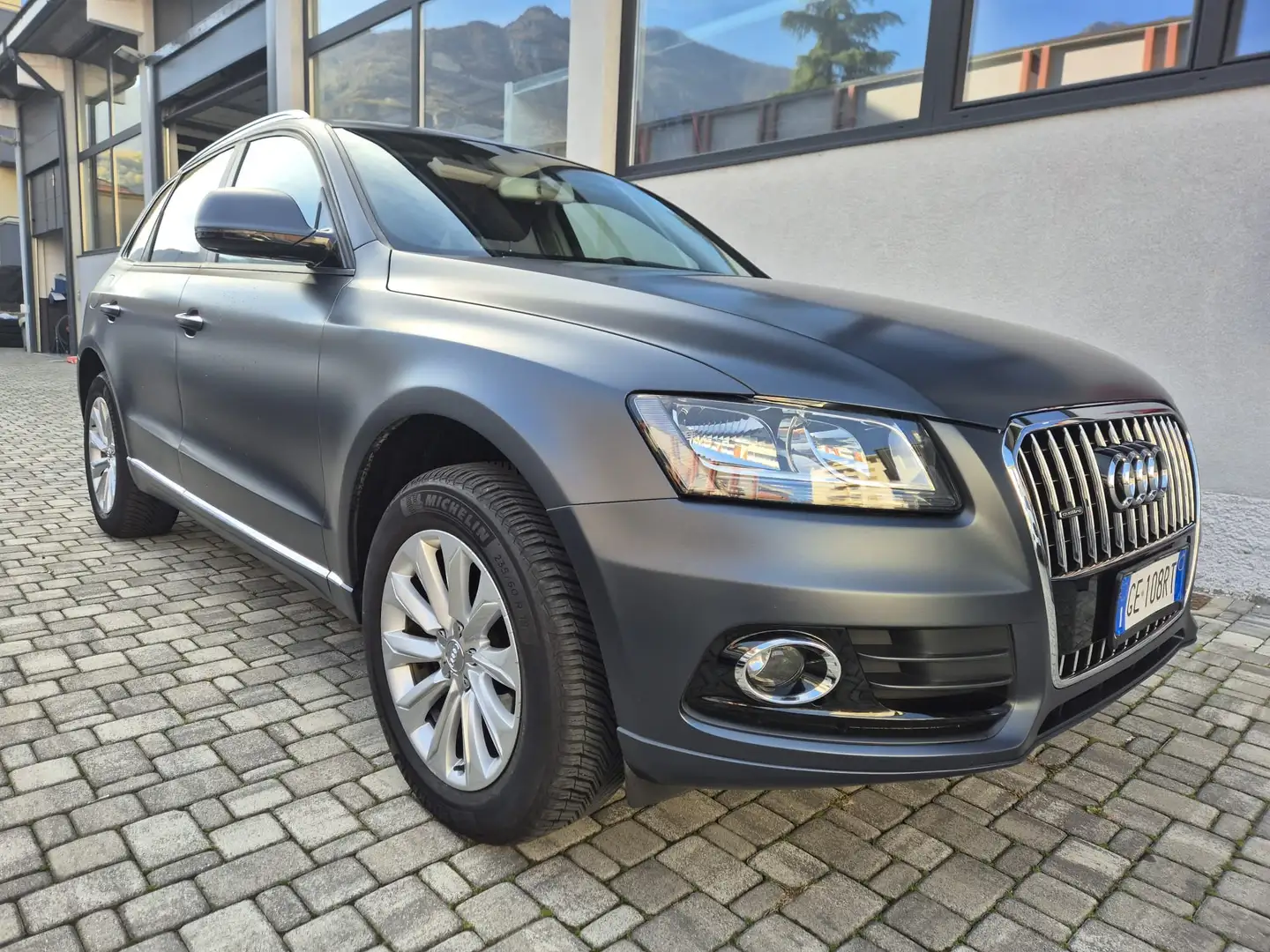 Audi Q5 Q5 2.0 tdi quattro 190cv s-tronic Gris - 1