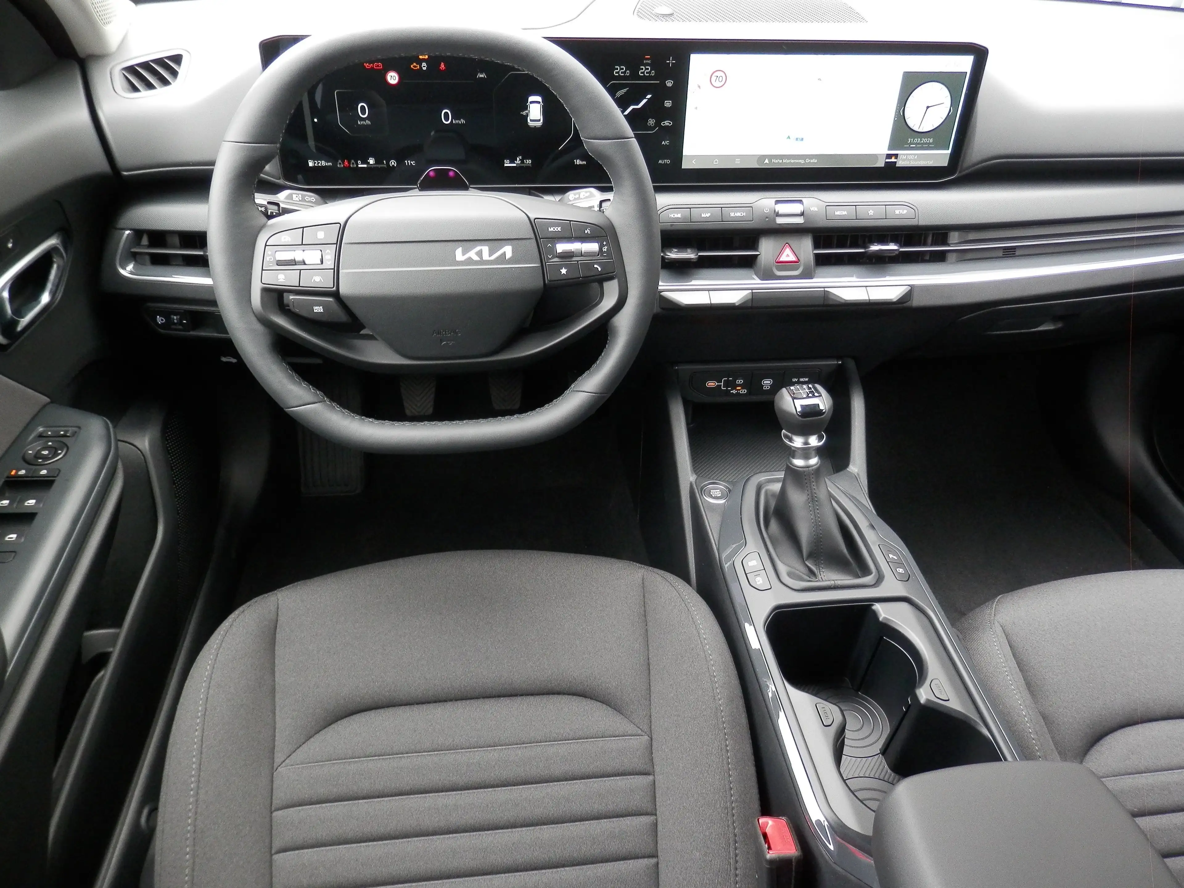 Kia K4 1,0 TGDI 48V Silber — photo 7