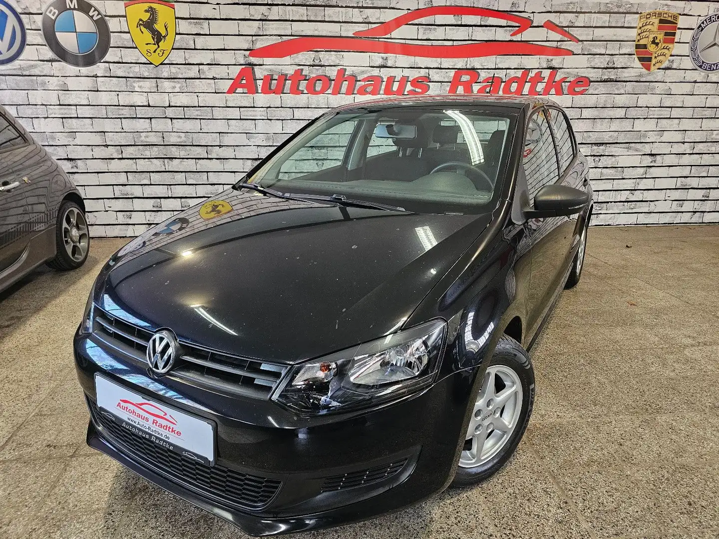 Volkswagen Polo V Trendline *Tüv & Service NEU* Schwarz - 1
